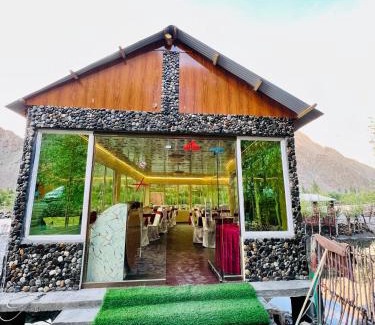 Loralai District Casa | Riverfront resort sooq valley