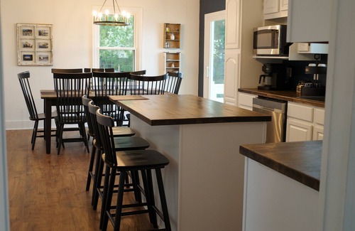 Hertford Casa | Riverfront Retreat on Perquimans: Cozy Fire Pit, Golf Minutes Away, Serene Views