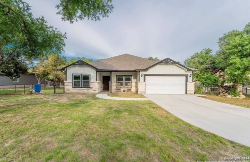 Spring Branch Casa | Rivermont - 4 Bedroom 2 Bathroom Family Retreat in Spring Branch, Texas
