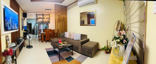 San Fernando Casa | Rivero Transient House