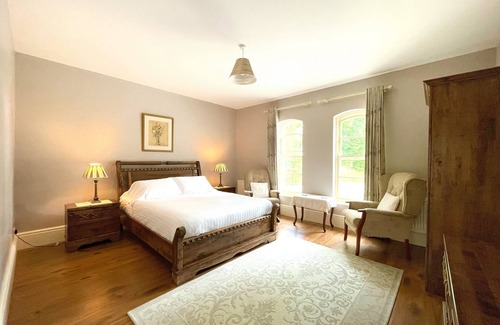 Carndonagh Cama Y Desayuno | Riversdale Country House - Deluxe King Room