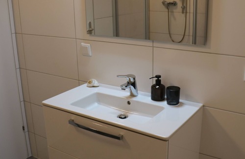 Rathausviertel Apartamento | Riverside Apartment Innenstadt