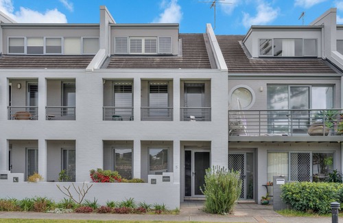 Carrington Casa | Riverside !
