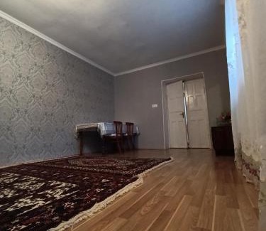 Khinaliq Casa | Riverside