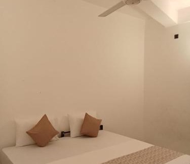 Kandy Apartamento | Riverside Bliss