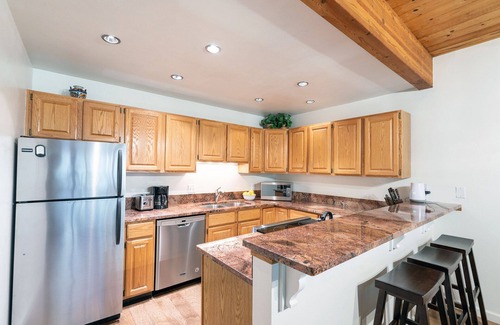 Telluride Condominio | Riverside Dream | Short Walk to Main Street & Ski