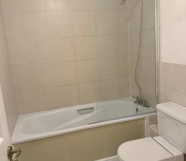 Rotherhithe Apartamento | Riverside Flat with Pool,Jacuzzi,Sauna