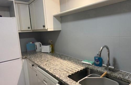 Rotherhithe Apartamento | Riverside Flat with Pool,Jacuzzi,Sauna