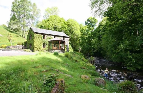Windermere Cabaña | Riverside