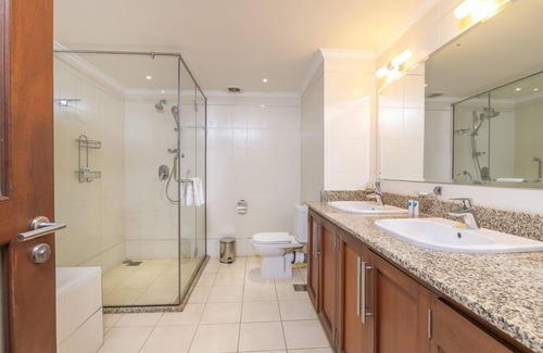 Westlands Casa | Riverside Hidden Oasis