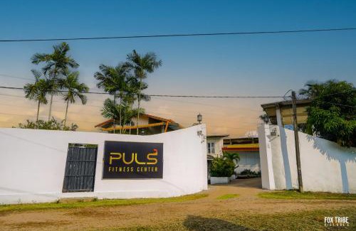 Malilla Hotel | Riverside Hotel