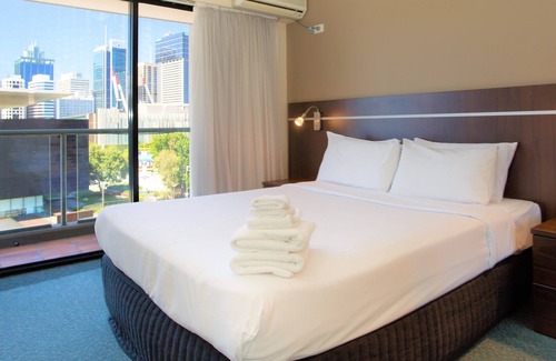 South Brisbane Hotel | Riverside Hotel Southbank