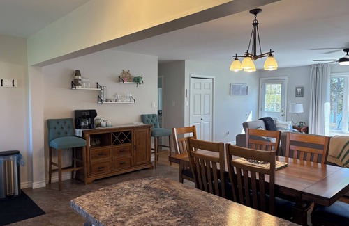 Mill River East Casa | Riverside Landing Cottage