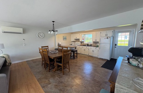 Mill River East Casa | Riverside Landing Cottage