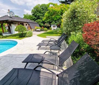 Petrovaradin Apartamento | Riverside Pool Villa