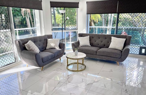 Surfers Paradise Apartamento | Riverside Retreat in the Heart of Surfers Paradise-2BR Apartment Pool & Marina