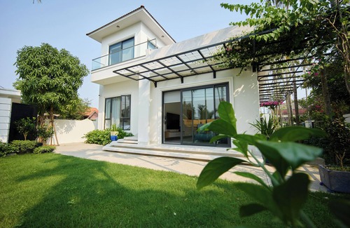 Cam Thanh Villa | Retiro junto al río: piscina infinita y sauna de lujo en una villa privada