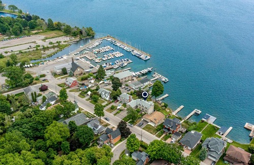 Brockville Casa | Riverside Retreat