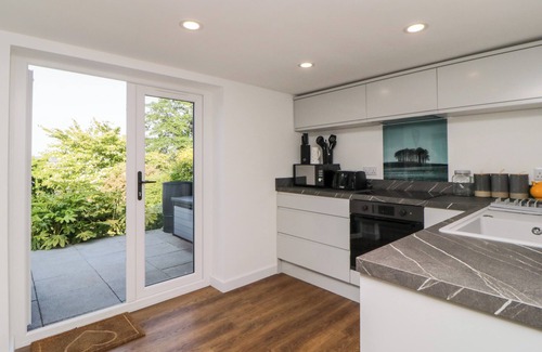 Saltash Cabaña | RIVERVIEW @ 1 BRUNEL VIEW, with a garden in Saltash