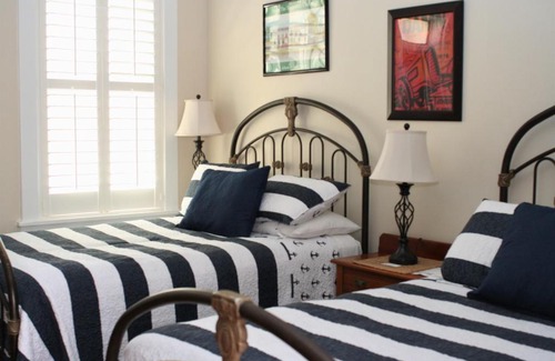 St. Marys Hotel | Riverview Hotel