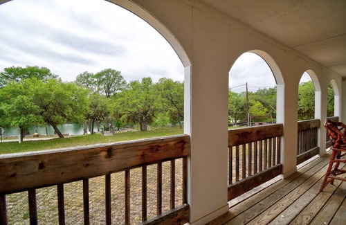 Ingram Casa | Riverview House, Lower Unit, 2BR/1BA, Sleeps 6, Balcony, Full Kitchen, Grill