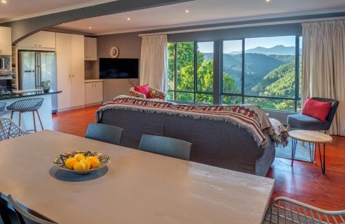 Knysna Casa | Riverview House Sedgefield
