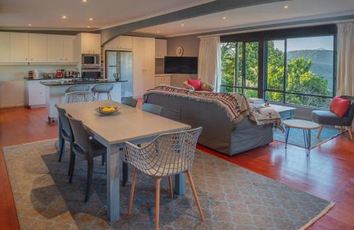 Knysna Casa | Riverview House Sedgefield