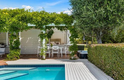 Riverhead Casa | Riverview Retreat