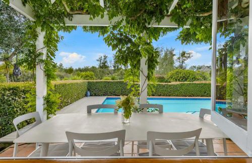 Riverhead Casa | Riverview Retreat