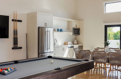 Bermuda Dunes Casa | Riviera – Lazy River Pool, Pickleball, Game Room!