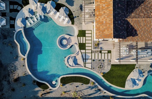 Bermuda Dunes Casa | Riviera – Lazy River Pool, Pickleball, Game Room!