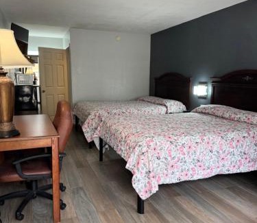Kissimmee Hotel | Riviera Motel