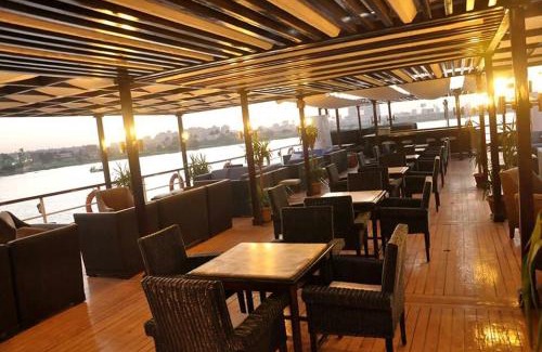 Cairo Alquiler De Eote | Riviera Nile Cruise ريفيرا نايل كروز