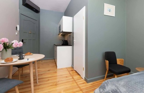 Gorny Sopot Apartamento | Rivoli 6C* | Air-conditioned Studio | Balcony