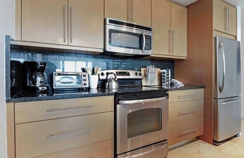 North Bay Village Casa | Roami at The Current |Miami |Waterfront 2BD