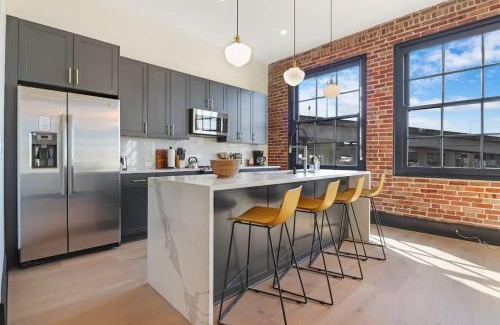 Arts/Warehouse District Casa | Roami at The Lola Group Friendly #84