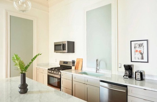 Faubourg Marigny Casa | Roami at The Mandeville | Two Bedroom