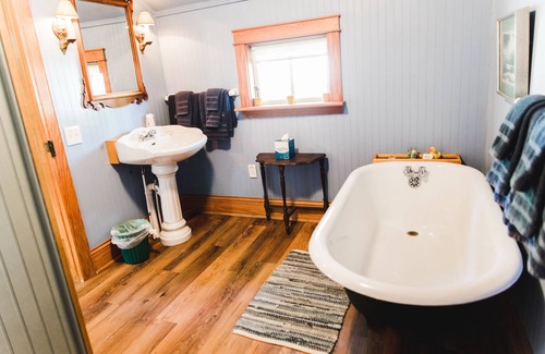 Historic Downtown Manteo Cama Y Desayuno | Roanoke Island Inn