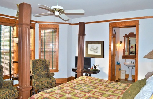 Historic Downtown Manteo Cama Y Desayuno | Roanoke Island Inn