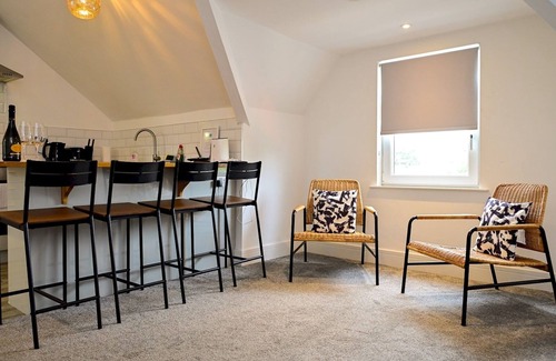 Caerau Apartamento | Roath - Modern Flat Near City Centre W/Parking | Pass the Keys