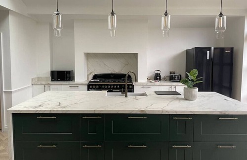 Cyncoed Casa | Roath Park Lake 5BR City Retreat