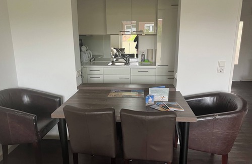 Wangerooge Apartamento | Robby 6 - Cerca de la playa, apartamento tranquilo con balcón