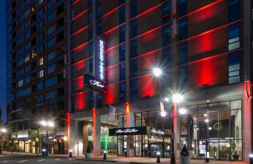 Central Business District Hotel | Robert Treat Hotel