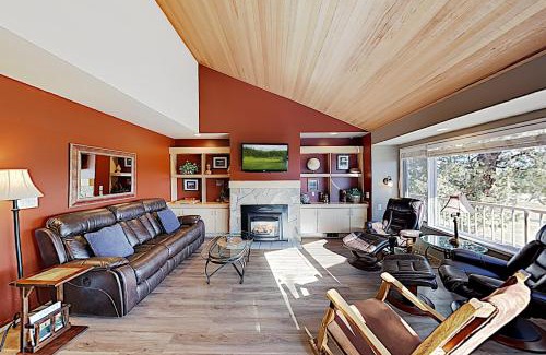 Redmond Casa | Robin Court Cottage