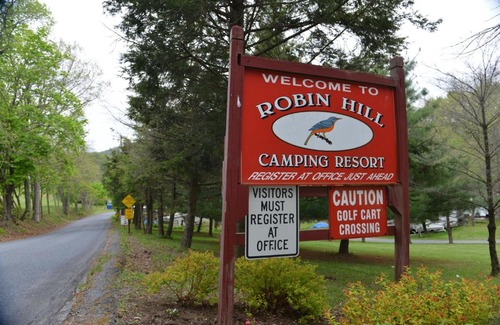 Lenhartsville Otro | Robin Hill Camping Resort Premium Cottage 9