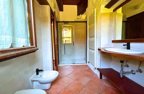 Paruzzaro Casa | Robin's Nest
