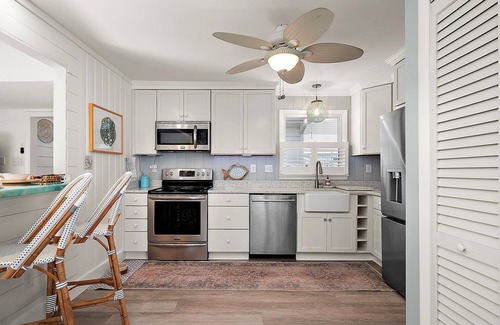 Midtown Ocean City Cabaña | Robins Nest On 86th Street - Ocean City, MD