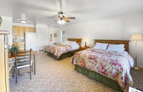 Mammoth Creek Casa | Robins Roost B