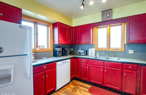 Northface Casa | Robyn`s Nest - 304 Slopeside Road