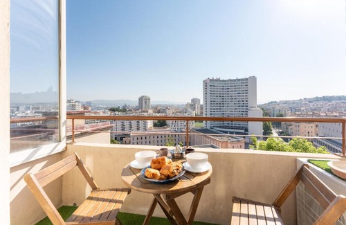 Saint-Lambert Apartamento | ROCCA BIANCA - Sur la roche face à la mer et la bonne mère